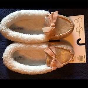 Women’s Jessica Simpson rose gold slippers